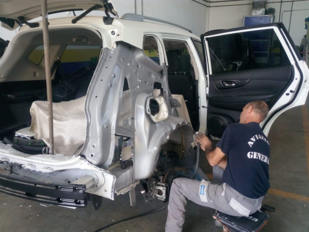 Il carrozziere Tommaso Comberiati: “L’originale è garantito e veste meglio”